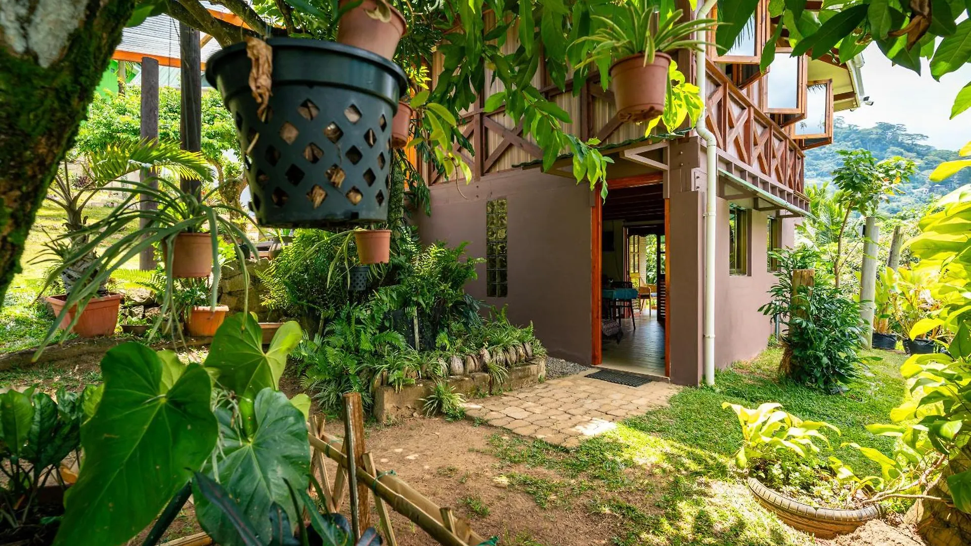 Lemongrass Lodge Beau Vallon