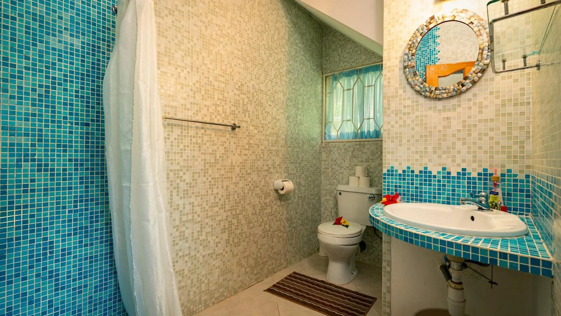 Lemongrass Lodge Beau Vallon